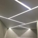 Потолок со световыми линиями: создаем уют и оригинальность